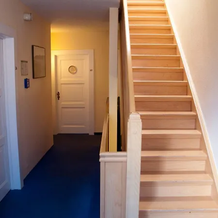 Haus Schlesien Отель Кёнигсвинтер