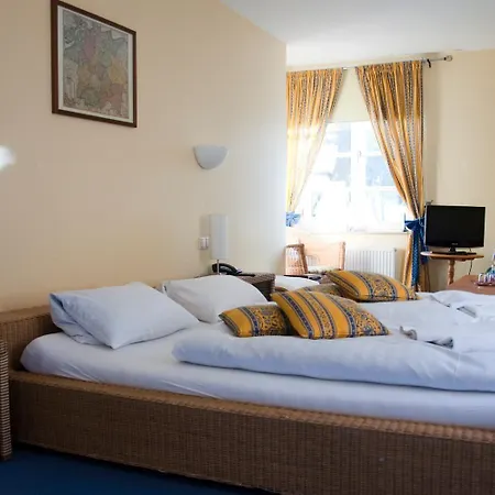 Haus Schlesien فندق كونغسوينتر