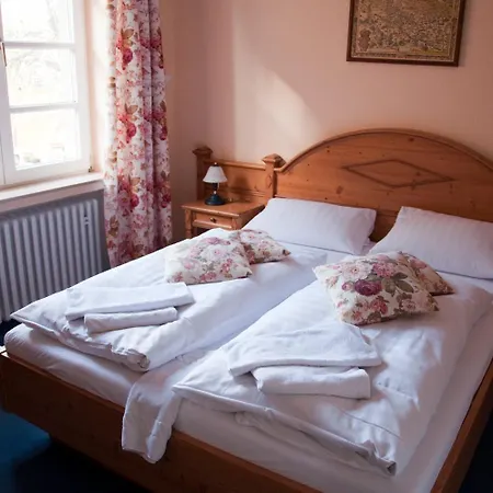 Отель Haus Schlesien 3*