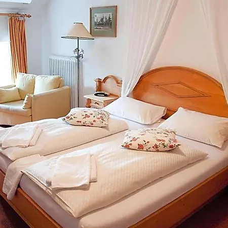 Hotel Haus Schlesien 3*
