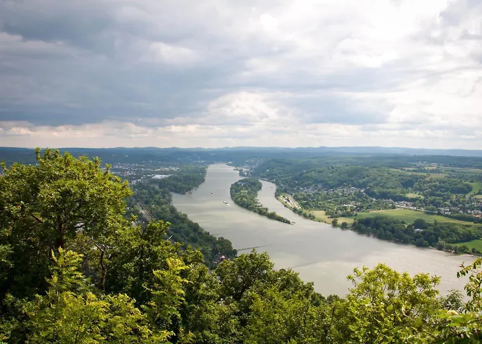 Haus Schlesien מלון Königswinter